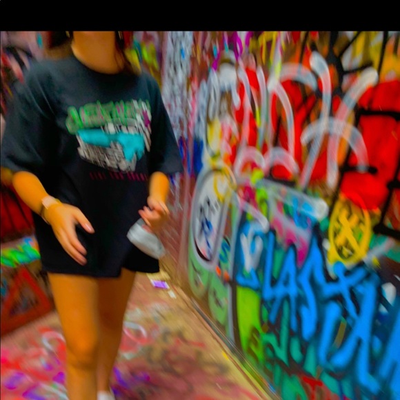 Meet your Posher, Hanna - Picture 2 of 14